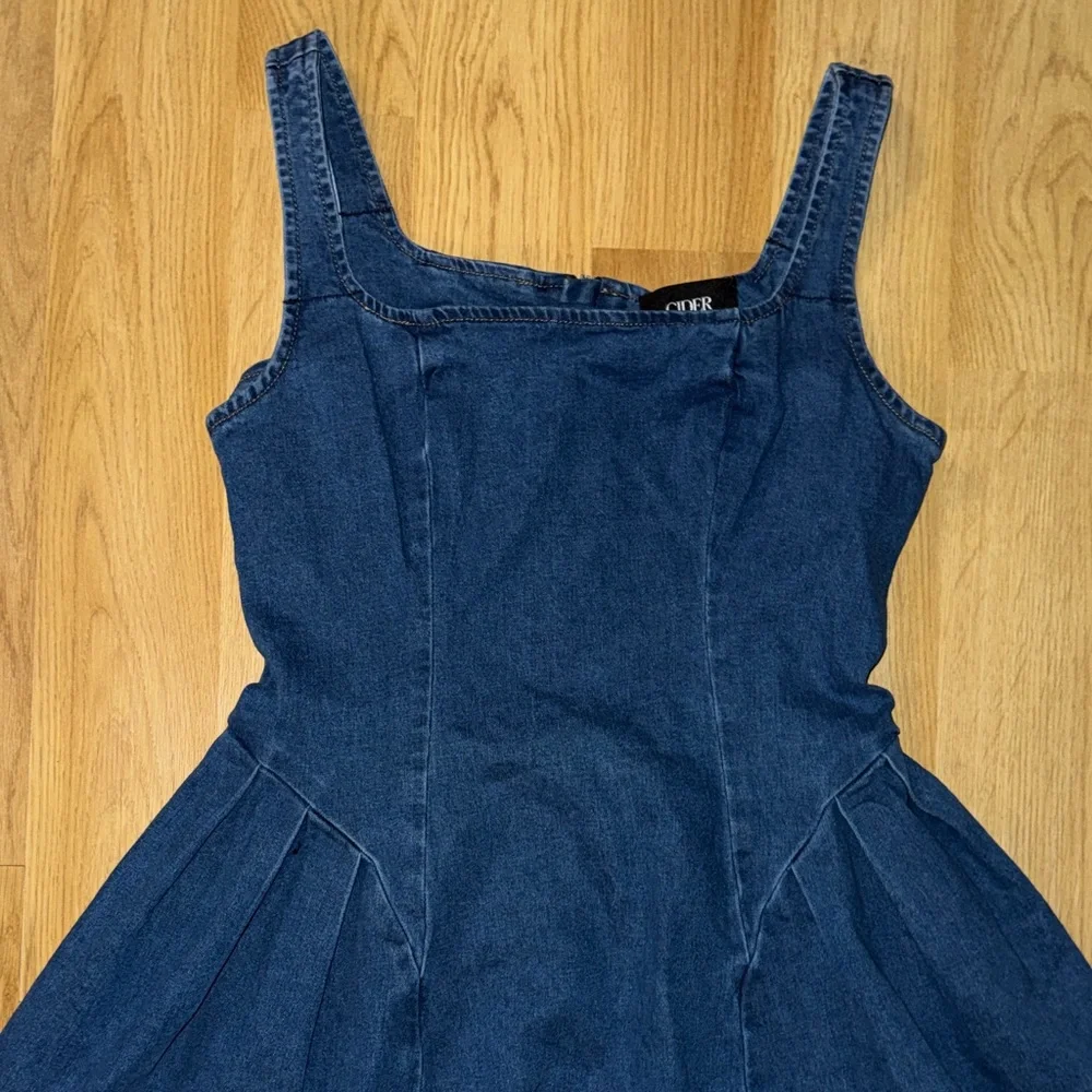 Cider Size Medium M Denim Square-Neck Mini Dress stretch - Picture 10 of 13